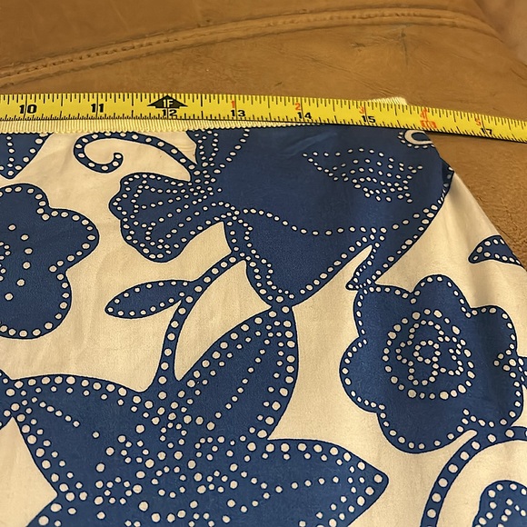 Lilly Pulitzer - Picture 6 of 7